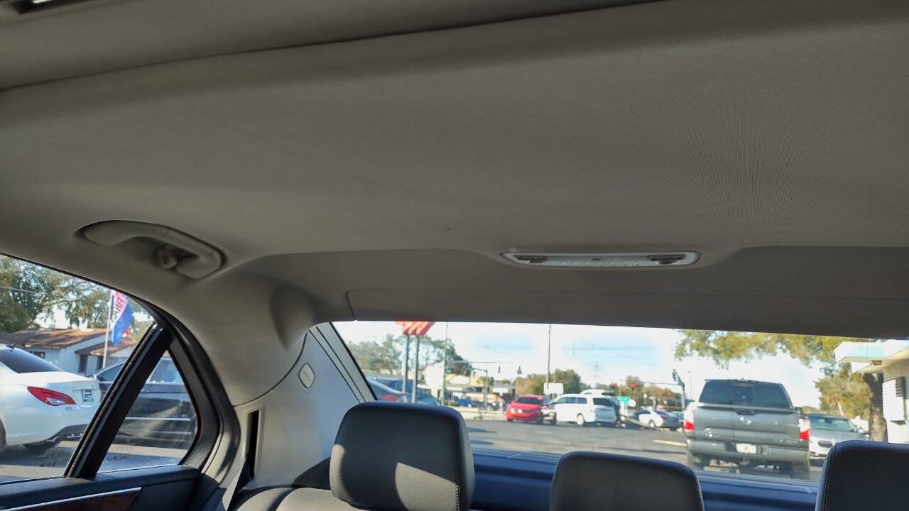 Used 2012 Mercedes-Benz E 350 4MATIC Sedan image 30