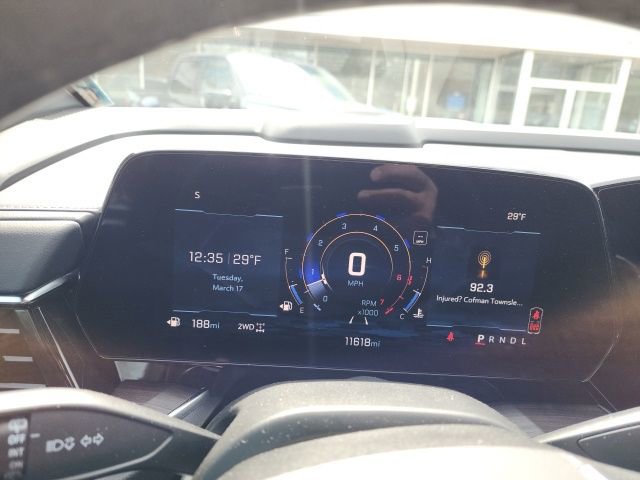 Used 2025 Chevrolet Suburban LS w/ Max Trailering Package image 6