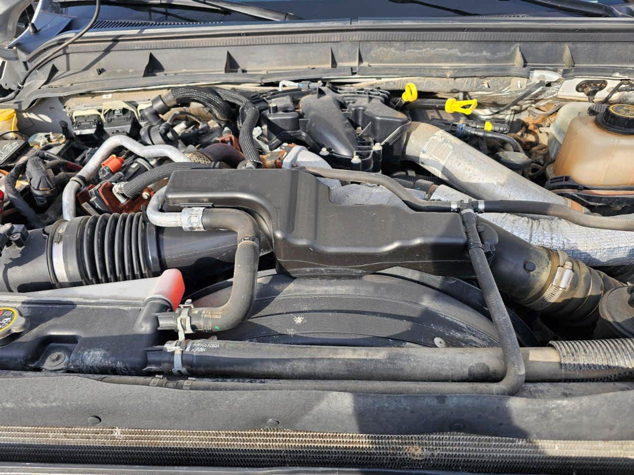 Used 2016 Ford F550 Luxury RWD image 14