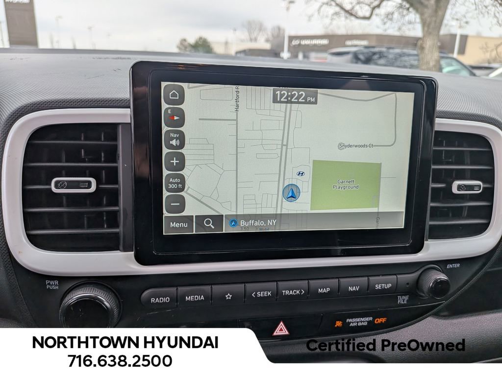 Certified 2023 Hyundai Venue Limited w/ Cargo Package image 10