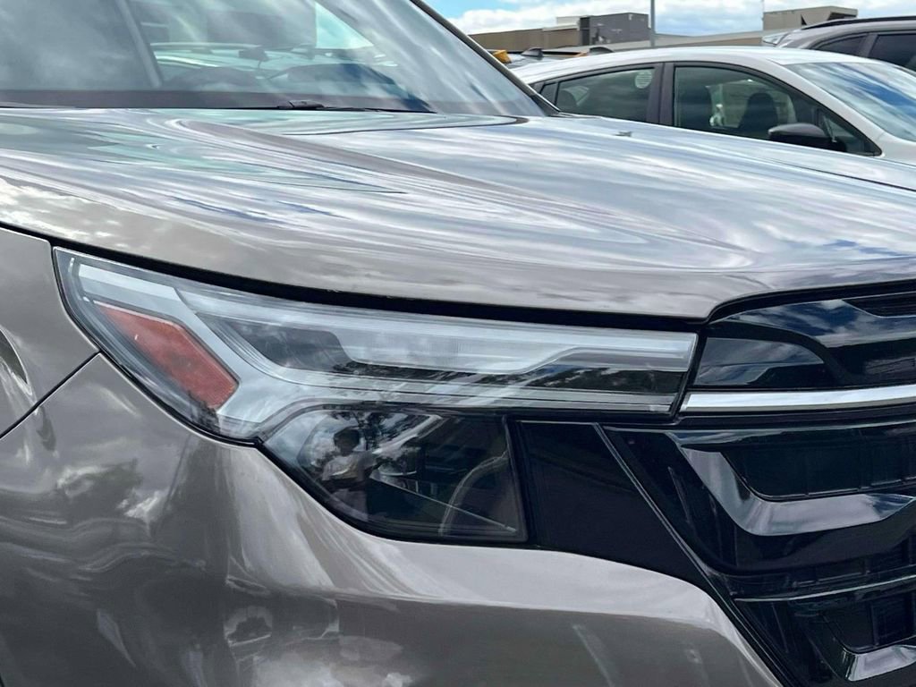 New 2025 Subaru Forester Touring w/ Touring Package image 7