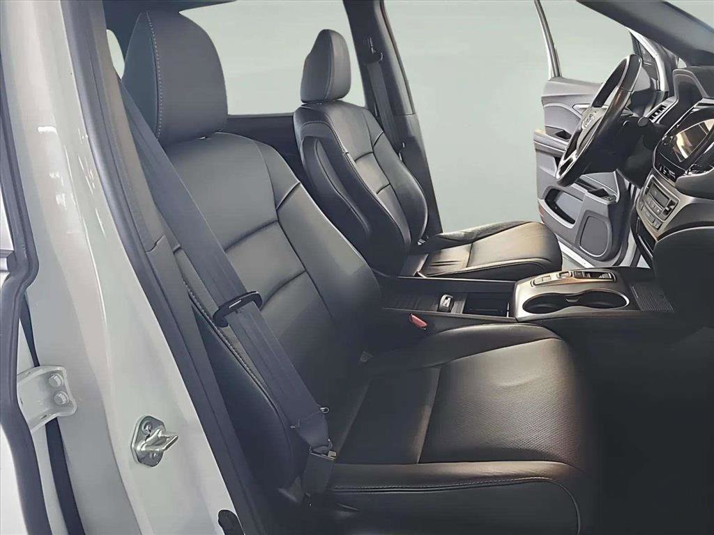 Used 2023 Honda Passport EX-L image 30