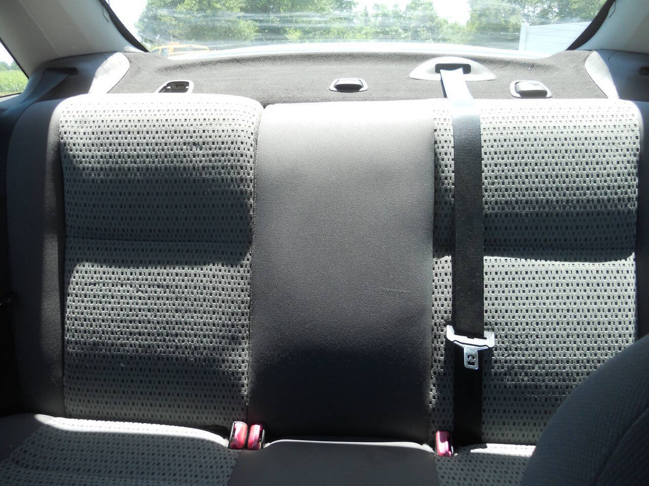 Used 2006 Ford Focus SES FWD image 36