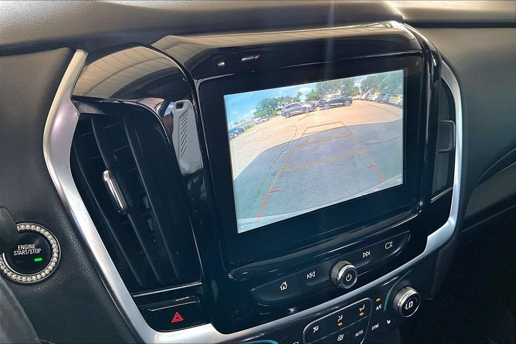 Used 2019 Chevrolet Traverse LT FWD image 30