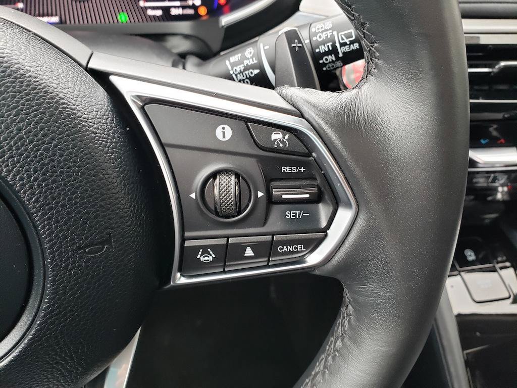 Certified 2025 Acura MDX w/ Technology Package AWD/4WD image 15