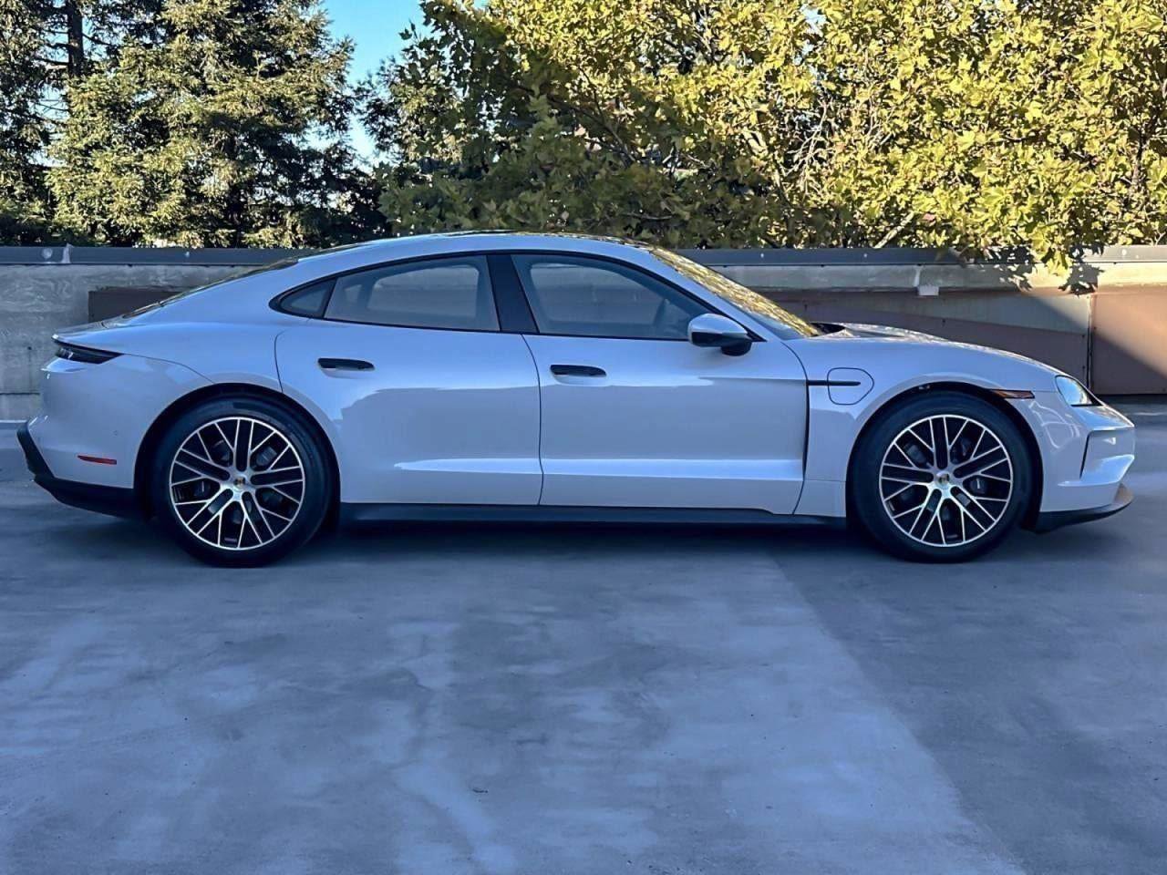 New 2025 Porsche Taycan image 85