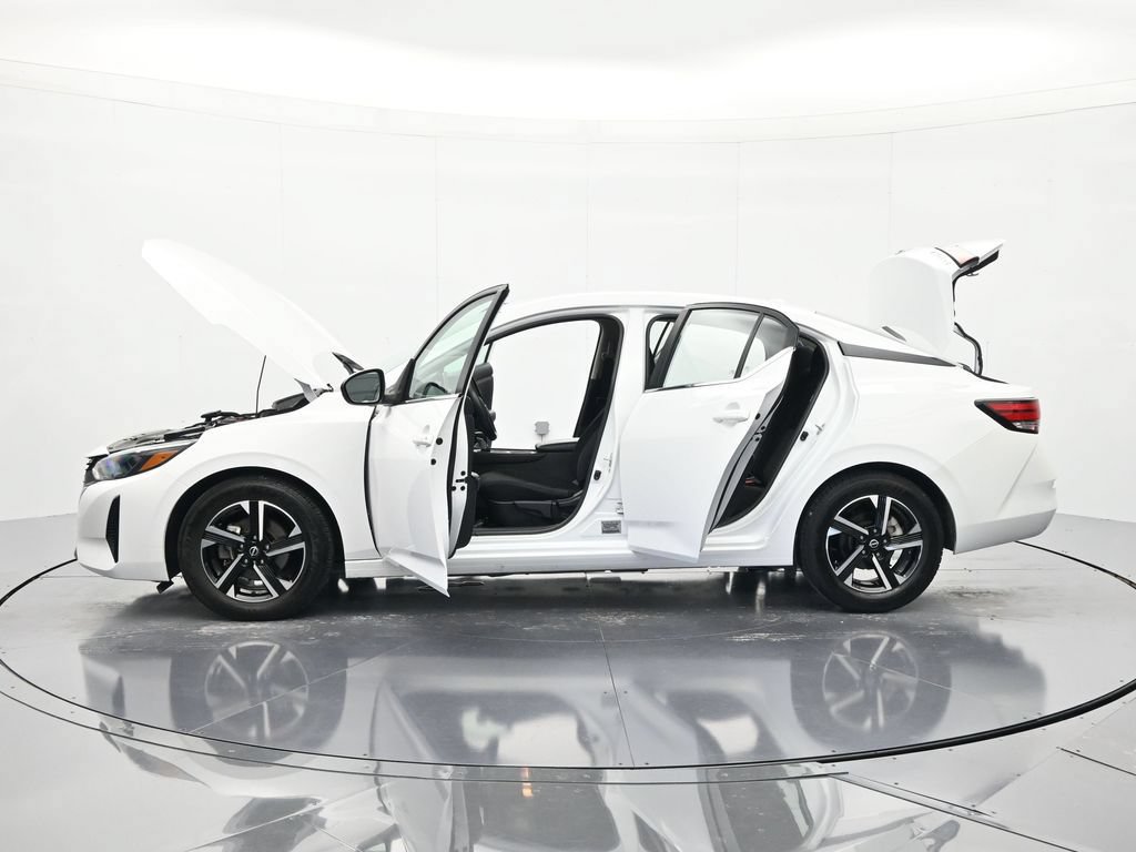 Used 2024 Nissan Sentra SV FWD image 46