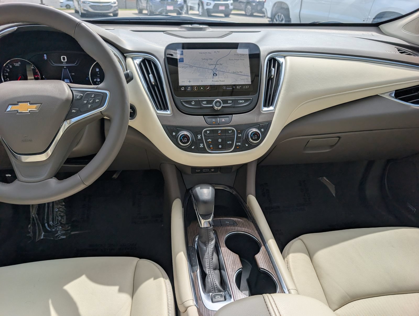 Used 2024 Chevrolet Malibu LT FWD image 17