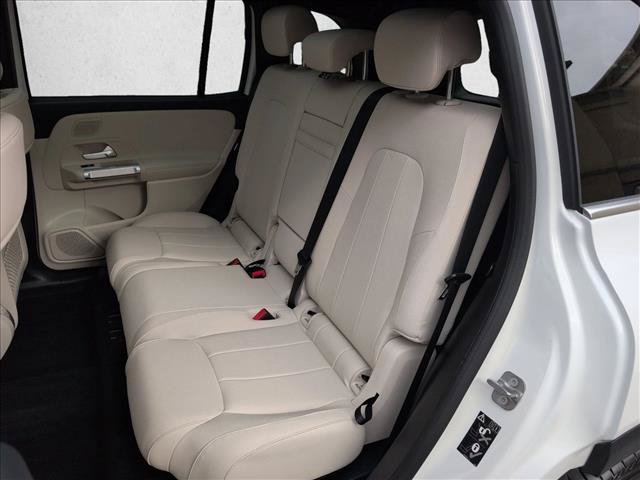 Used 2024 Mercedes-Benz EQB 250+ image 21