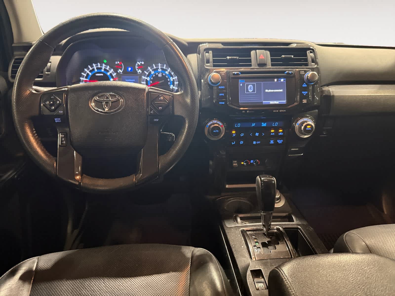 Used 2019 Toyota 4Runner Limited AWD/4WD image 11