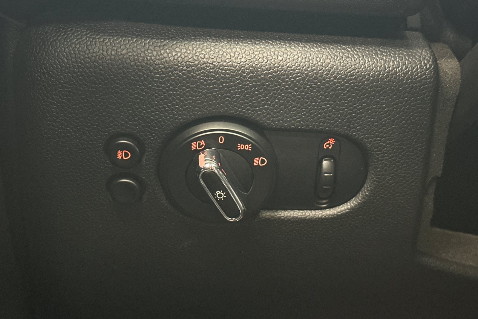 Used 2021 MINI Cooper S w/ 6.5" Touchscreen Package FWD image 34