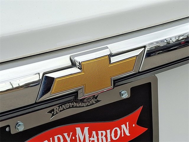 Used 2023 Chevrolet Traverse LT image 26