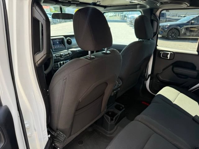 Used 2023 Jeep Wrangler Unlimited Sport AWD/4WD image 10
