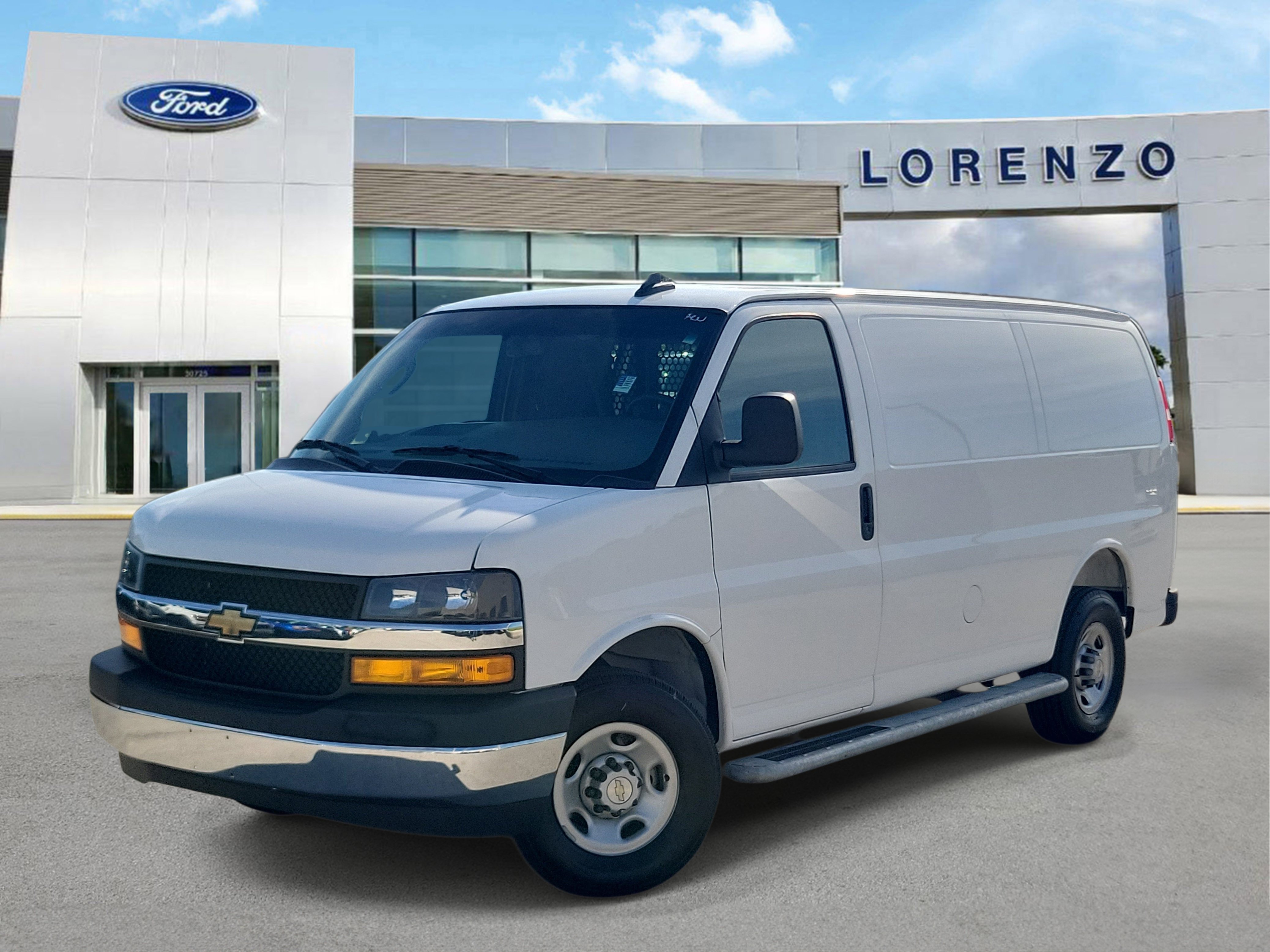 Used 2025 Chevrolet Express 2500 w/ Driver Convenience Package RWD image 1