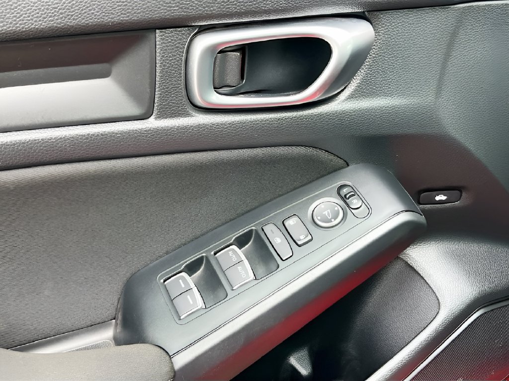 Used 2024 Honda Civic LX image 17