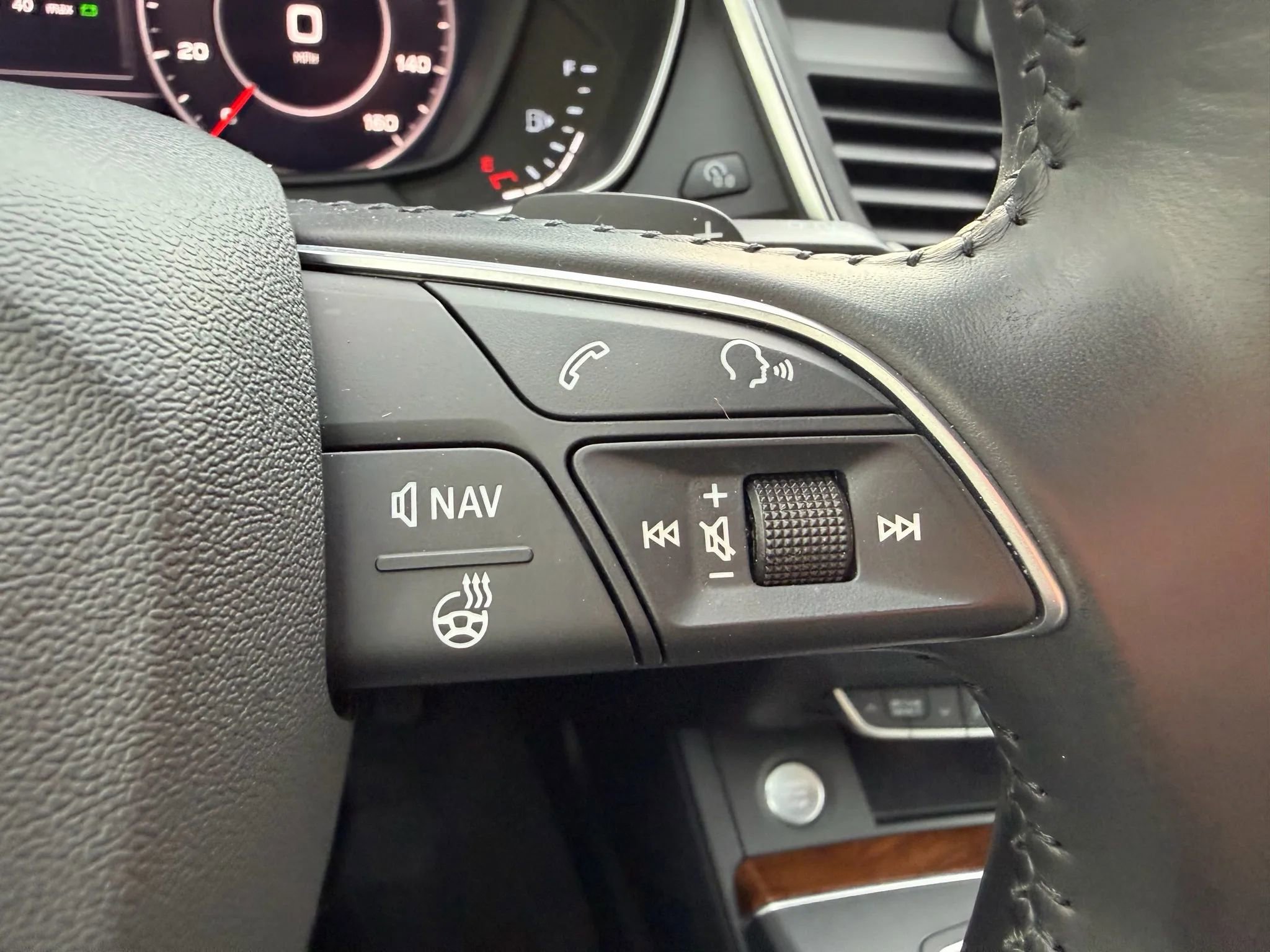 Used 2018 Audi Q5 2.0T Premium Plus image 14