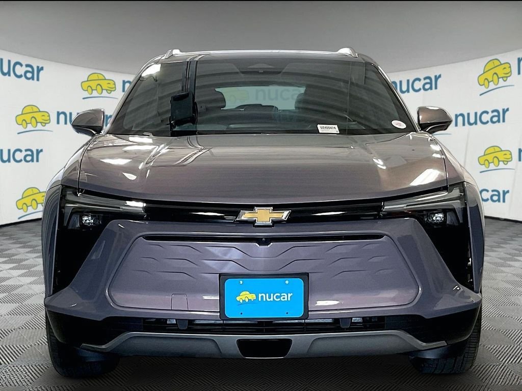 Used 2024 Chevrolet Blazer EV LT AWD/4WD image 2