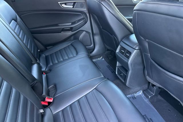Used 2024 Ford Edge SEL image 18