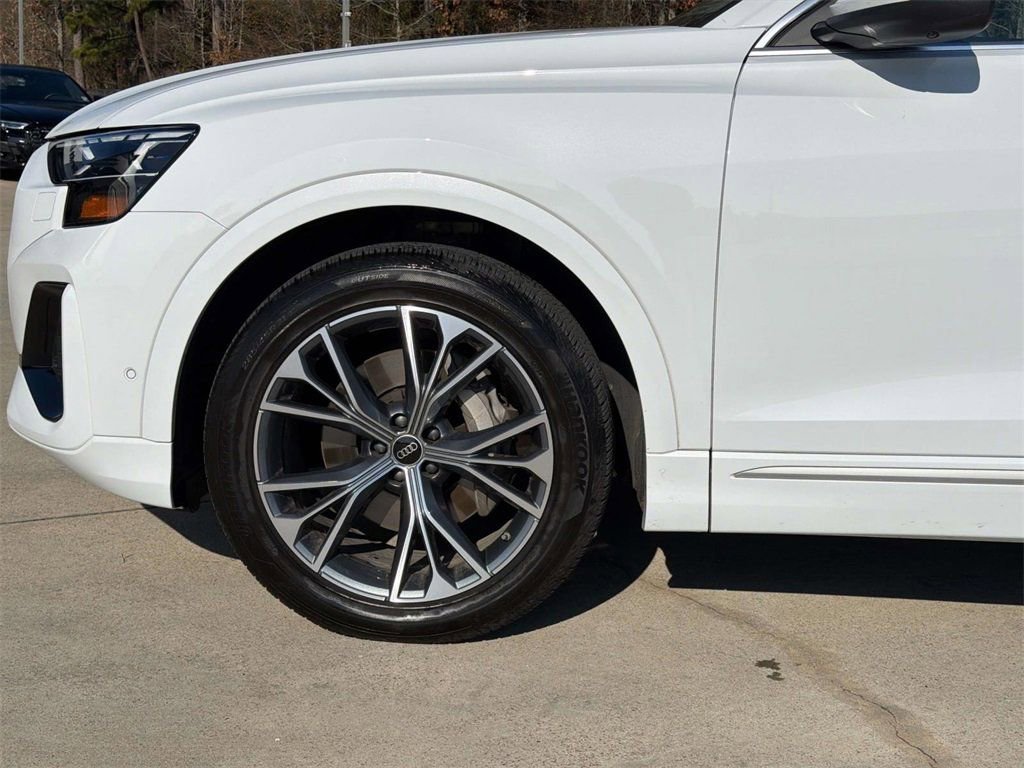 Used 2025 Audi Q8 Prestige image 5
