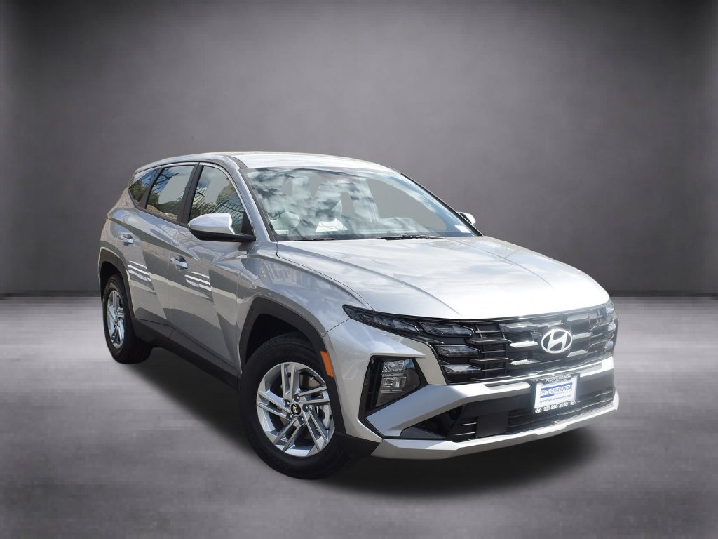 New 2026 Hyundai Tucson SE FWD image 2