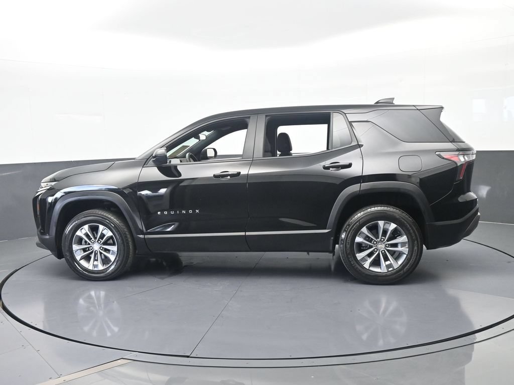 Used 2025 Chevrolet Equinox LT FWD image 3