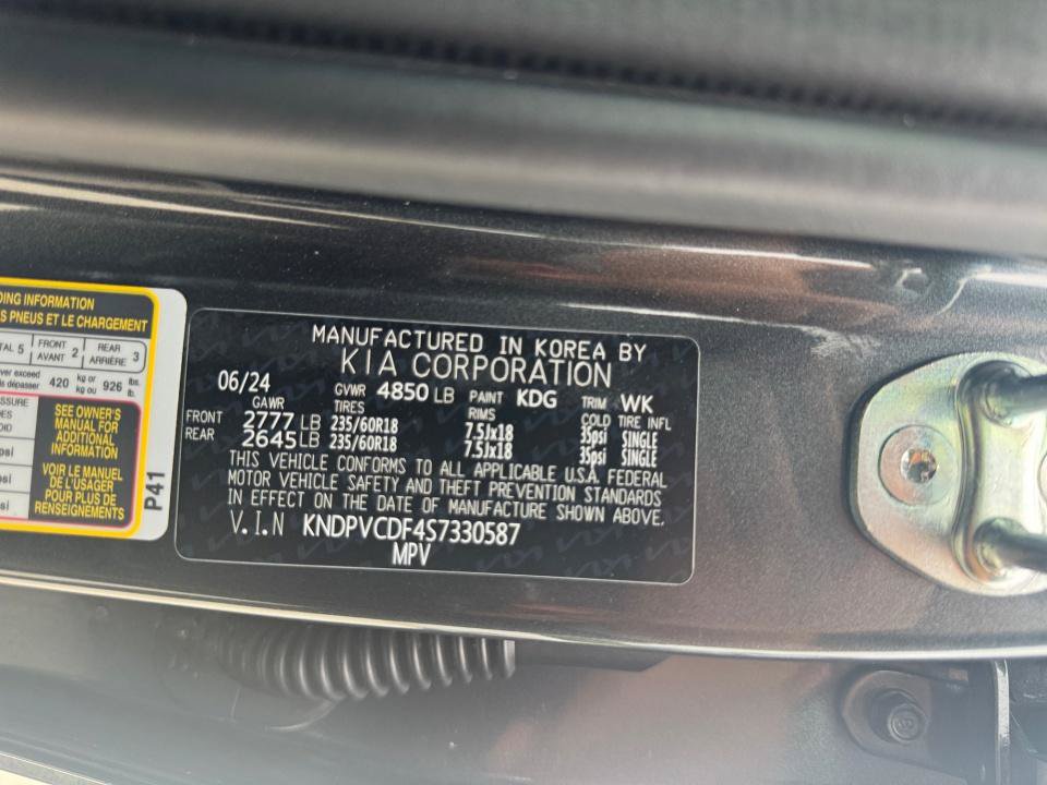 Used 2025 Kia Sportage EX AWD/4WD image 35