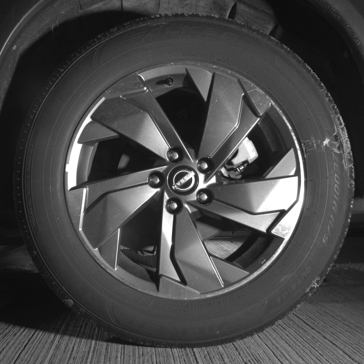 Used 2025 Nissan Rogue SV FWD image 14