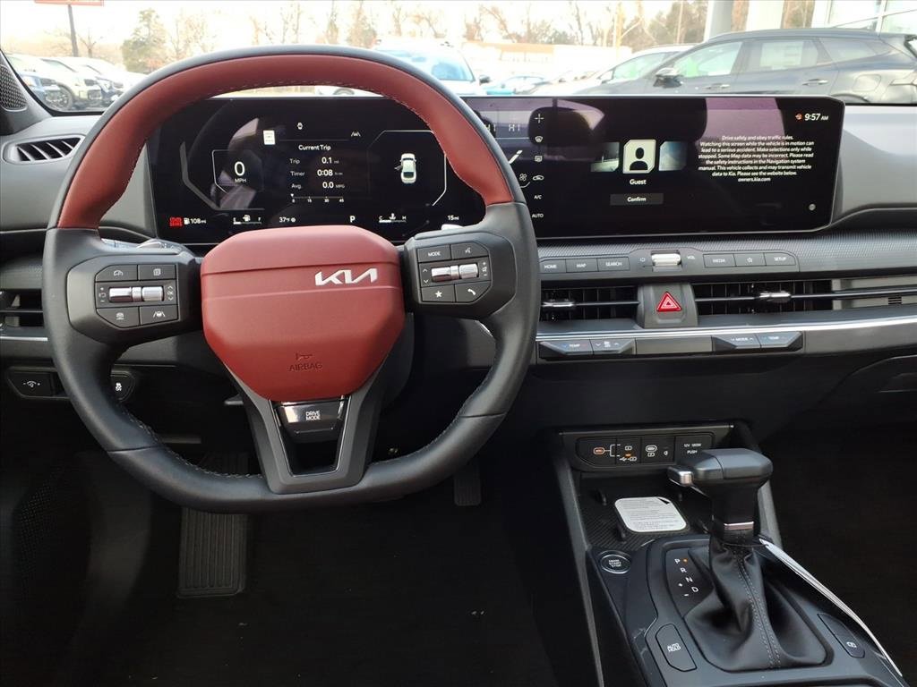 New 2025 Kia K4 GT-Line image 9