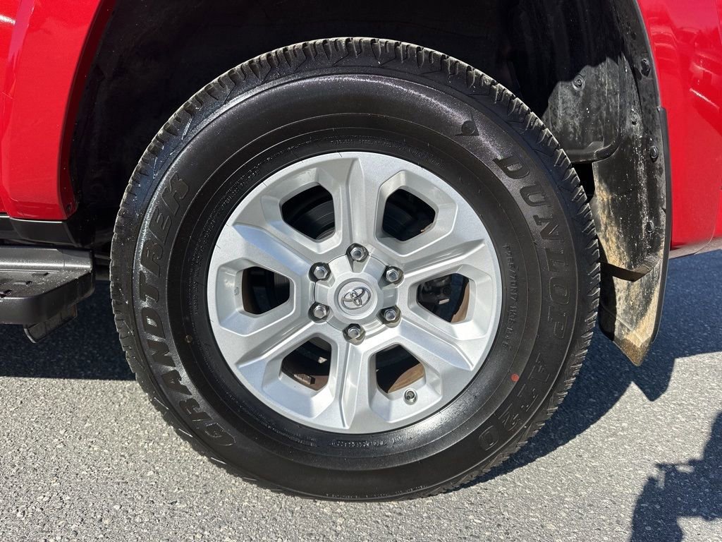 Used 2023 Toyota 4Runner SR5 image 28