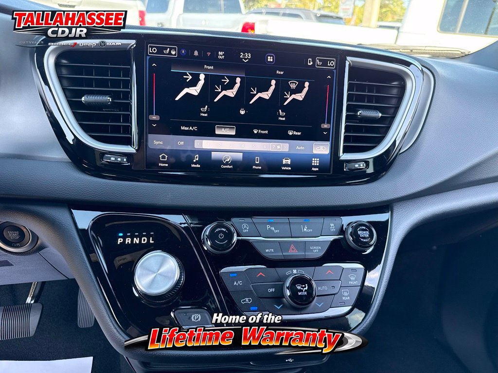 New 2027 Chrysler Pacifica LX FWD image 28