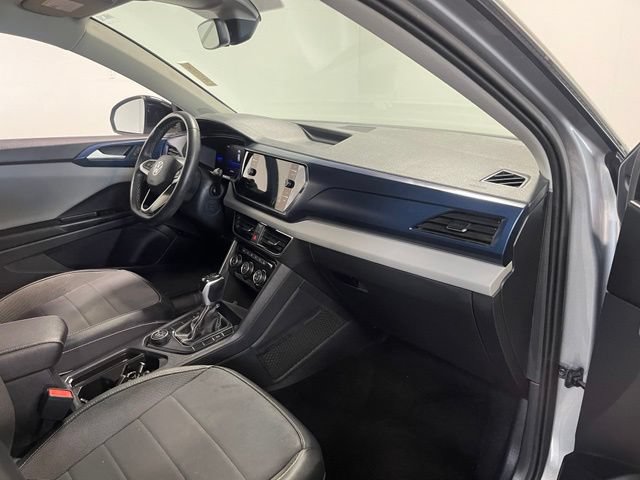 Used 2023 Volkswagen Taos SE AWD/4WD image 11