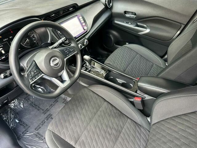 Used 2024 Nissan Kicks SV FWD image 10