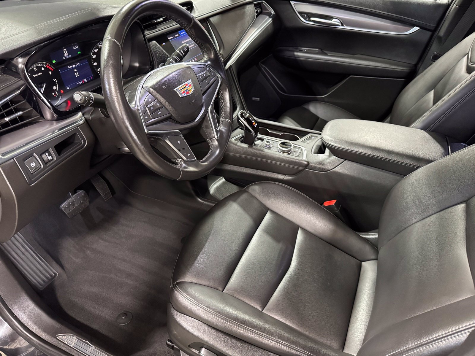Used 2020 Cadillac XT5 Luxury AWD/4WD image 15