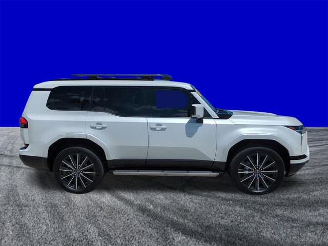 Used 2024 Lexus GX 550 w/ Accessory Package (31) AWD/4WD image 3