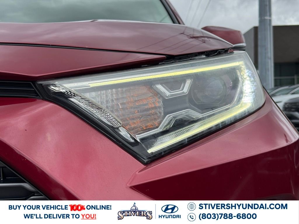 Used 2019 Toyota RAV4 Limited image 12