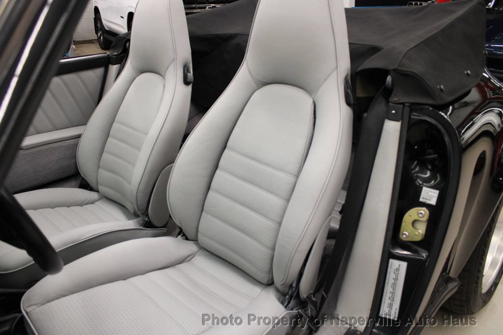 Used 1988 Porsche 911 Carrera RWD image 17