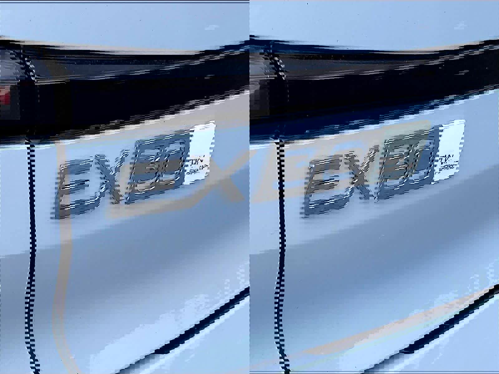 New 2026 Volvo EX30 Ultra w/ Protection Package Premier image 26