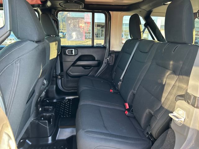 Used 2021 Jeep Wrangler Unlimited Sahara w/ Uconnect 4C Nav & Sound Group image 18