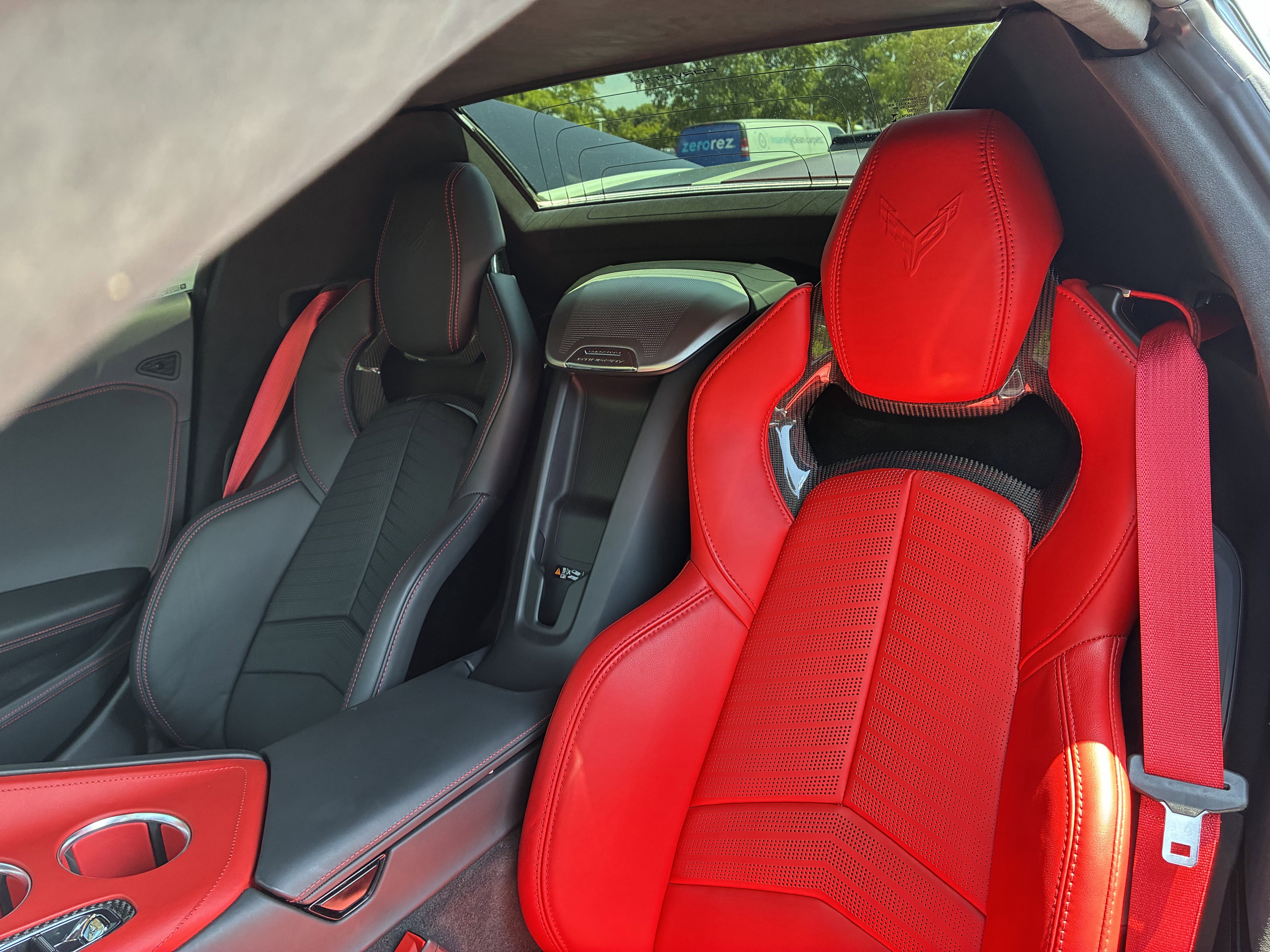 Used 2026 Chevrolet Corvette Stingray Premium Conv w/ Z51 Performance Package RWD image 14