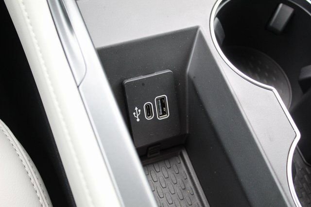 New 2026 Lincoln Nautilus Premier image 23