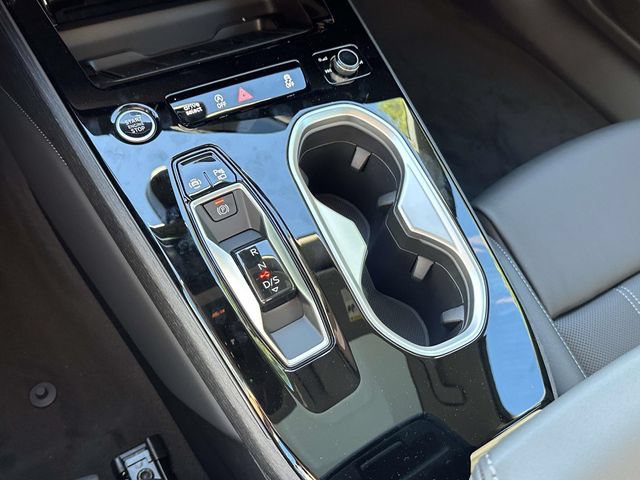 New 2026 Audi A6 Premium Plus AWD/4WD image 12