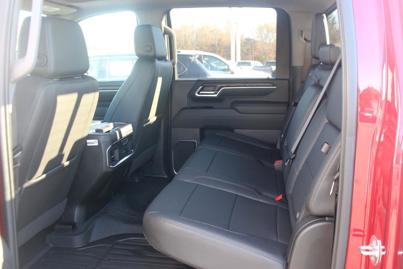 New 2025 GMC Sierra 2500 SLT w/ SLT Premium Package image 13