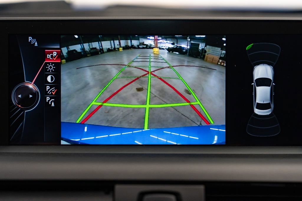 Used 2015 BMW M235i xDrive Coupe image 18