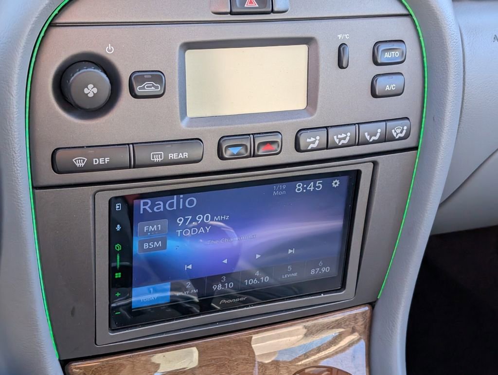 Used 2004 Jaguar X-TYPE 3.0 image 21