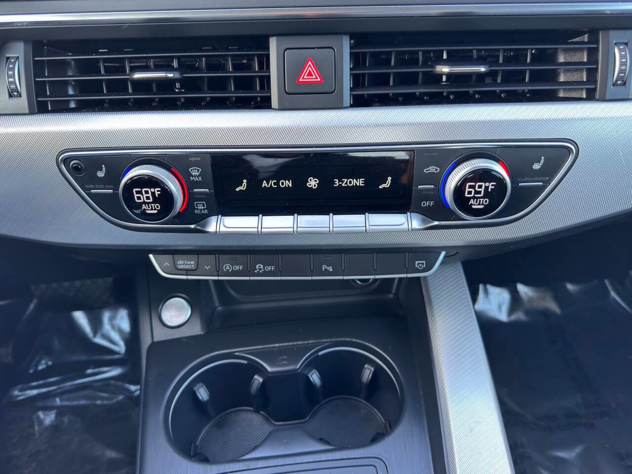 Used 2017 Audi A4 2.0T Premium w/ Audi MMI Navigation Plus image 19