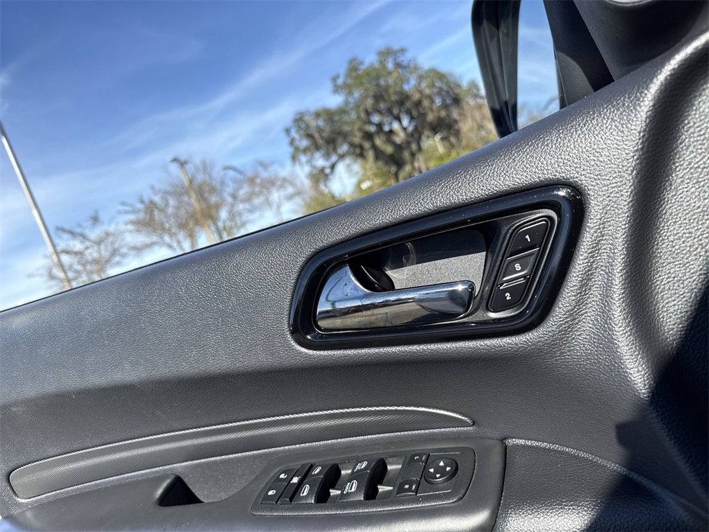 Used 2023 Dodge Durango GT image 13
