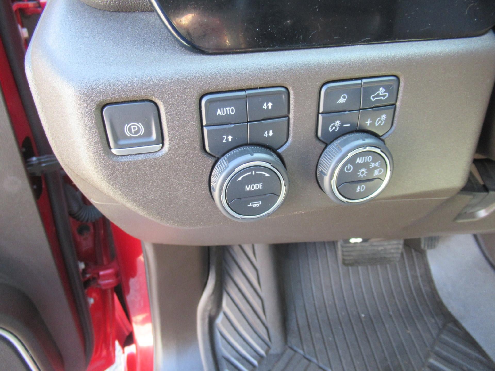 Certified 2023 Chevrolet Silverado 1500 LT Trail Boss w/ LT Trail Boss Premium Package AWD/4WD image 10