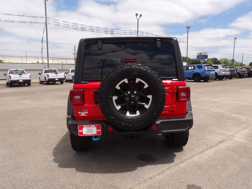 Used 2024 Jeep Wrangler Unlimited Rubicon 4xe AWD/4WD image 7