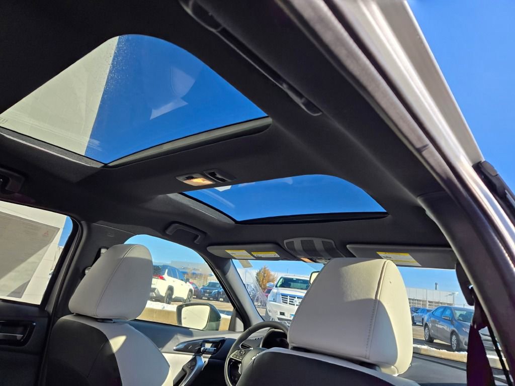 New 2026 Mitsubishi Eclipse Cross SEL AWD/4WD image 9