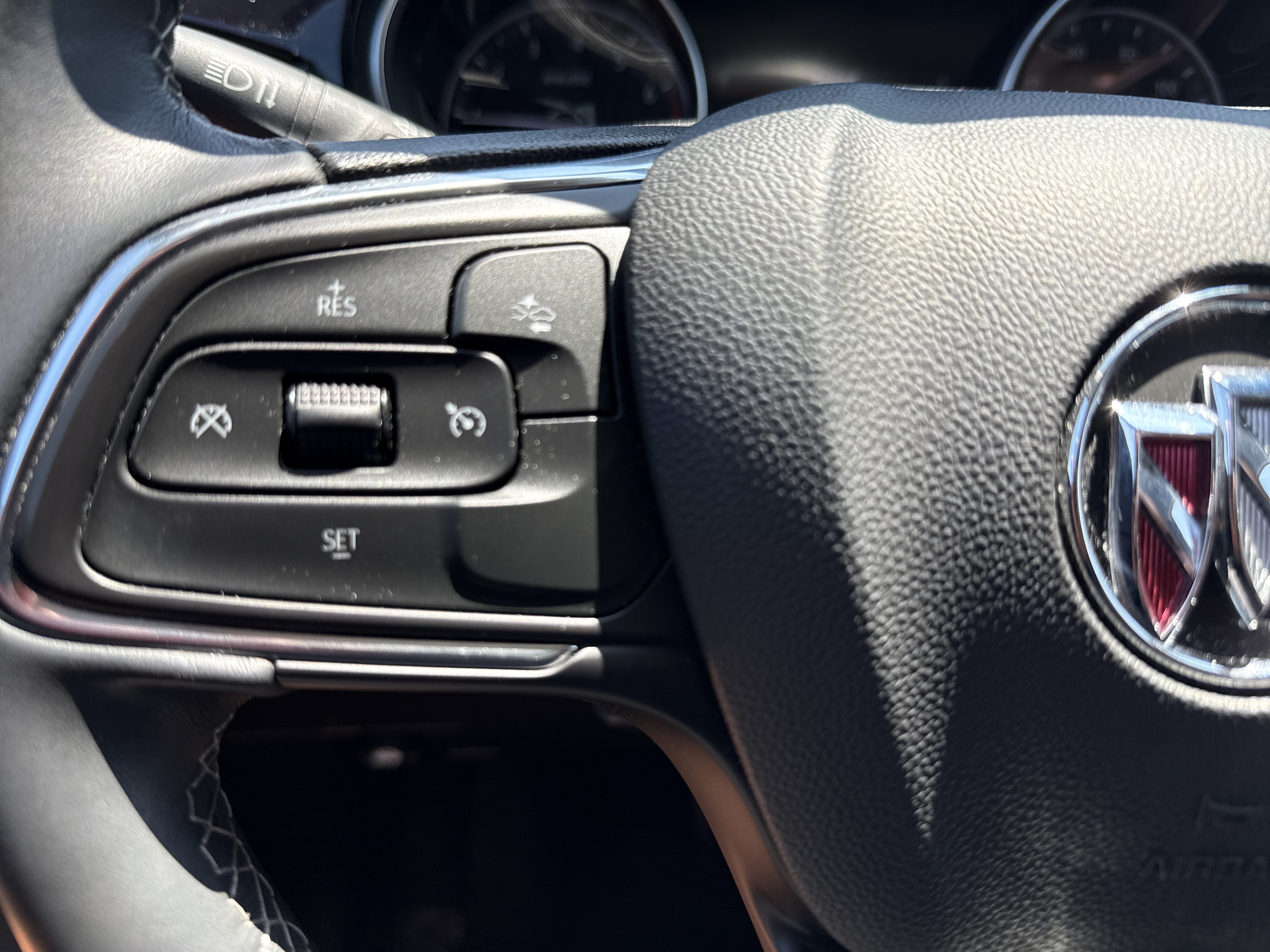Used 2022 Buick Encore GX Preferred w/ Cold Weather Comfort Package AWD/4WD image 18